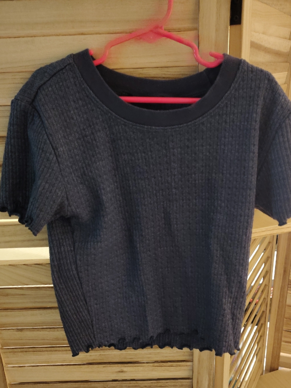 Forever 21 Dark Gray Ribbed Cropped Tee